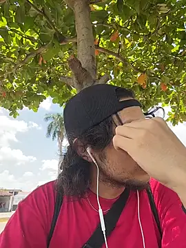 Luxx 14 online show from April 2026 05:41:02 PM