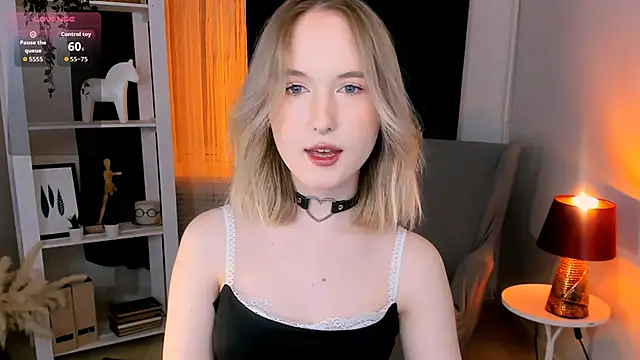 kikishyness online show from November 2025 10:20:02 PM