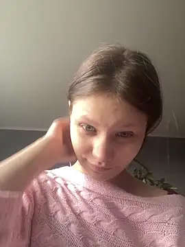 Lunliss online show from November 2025 10:43:02 AM