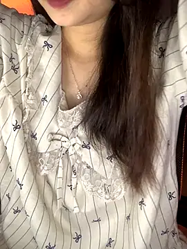 Tinasx56 online show from November 2025 03:47:02 PM