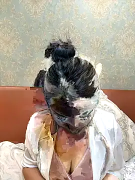 Candice888 online show from November 2025 01:45:01 PM