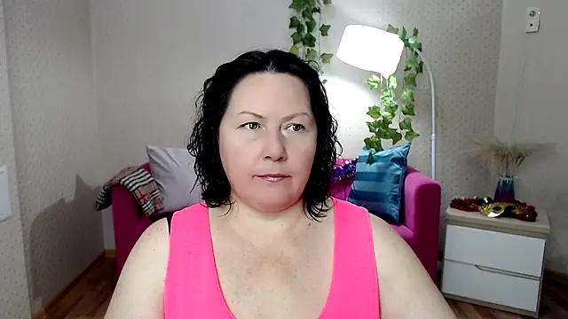 Snapshot of milf_hornys chatting on November 2025 05:25:01 PM milf hornys online show from November 2025 05:25:01 PM