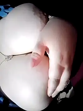 Hnonasix89 online show from February 2026 06:33:02 PM