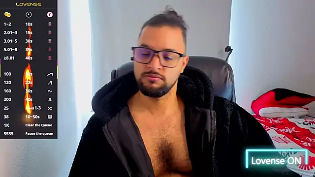 Snapshot of Ernesto-Rodriguez82 chatting on October 2025 05:36:01 PM Ernesto-Rodriguez82 online show from October 2025 05:36:01 PM