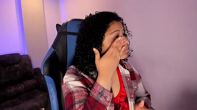 Dakota Mars online show from October 2025 12:25:02 PM