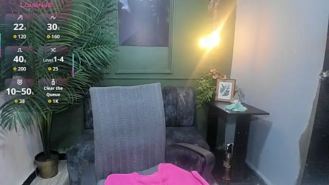 sweety smilee online show from October 2025 07:52:01 PM