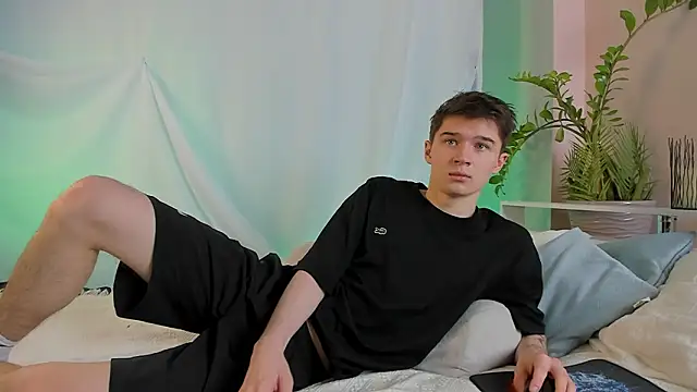 SherlockMax online show from February 2026 07:43:01 PM