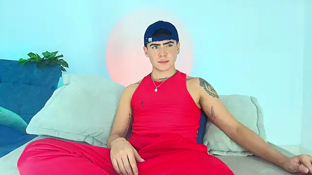 Snapshot of CamiiGuzmanX chatting on November 2025 08:54:01 PM CamiiGuzmanX online show from November 2025 08:54:01 PM