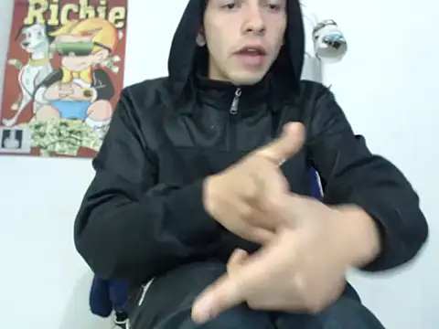 Thomasjons  online show from October 2025 04:08:02 AM