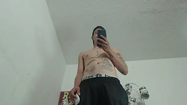 Thomasjons  online show from November 2025 03:05:01 AM