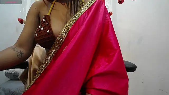 Snapshot of kairadayamai chatting on November 2025 12:00:02 PM kairadayamai online show from November 2025 12:00:02 PM