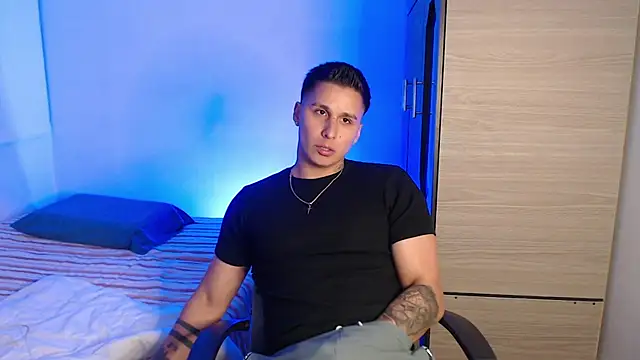 valentinosex1 online show from February 2026 11:25:01 PM