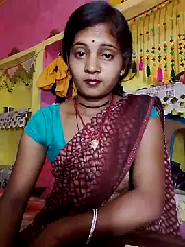 Snapshot of Hot_bbbb chatting on April 2026 05:19:02 PM Hot bbbb online show from April 2026 05:19:02 PM