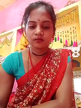 Snapshot of Hot_bbbb chatting on April 2026 05:33:02 AM Hot bbbb online show from April 2026 05:33:02 AM