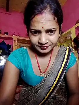 Snapshot of Hot_bbbb chatting on May 2026 05:40:01 PM Hot bbbb online show from May 2026 05:40:01 PM