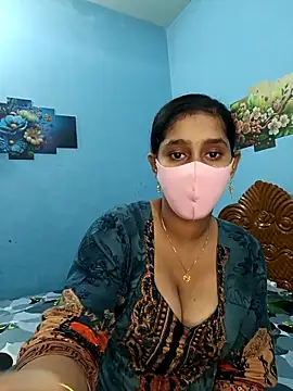 Snapshot of Cute_Faria chatting on November 2025 03:54:01 PM Cute Faria online show from November 2025 03:54:01 PM