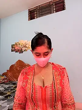 Snapshot of Cute_Faria chatting on November 2025 02:45:02 AM Cute Faria online show from November 2025 02:45:02 AM