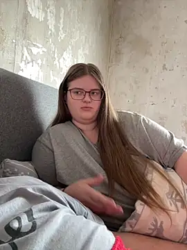 CurvyPaar2 online show from February 2026 10:11:02 AM