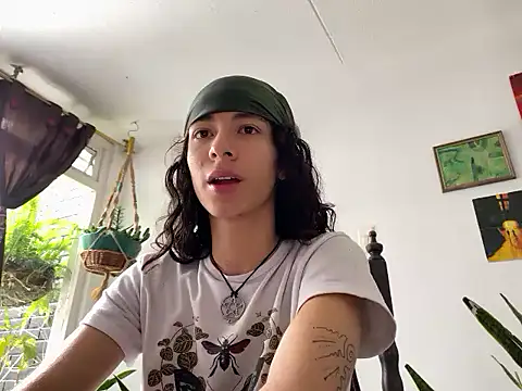 camille delrey online show from November 2025 02:39:01 PM