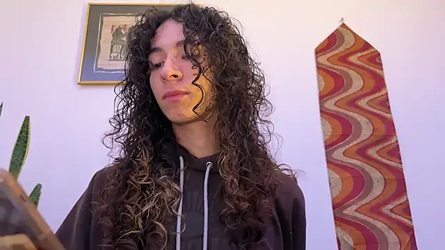 camille delrey online show from December 2025 12:59:02 AM