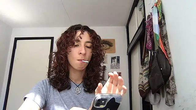 camille delrey online show from April 2026 07:11:02 PM