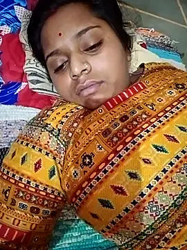 Snapshot of Hot_crety chatting on September 2025 11:30:01 PM Hot crety online show from September 2025 11:30:01 PM