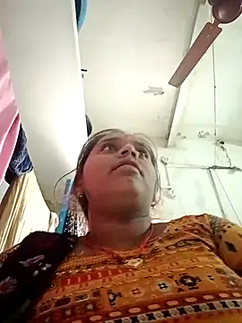 Snapshot of Hot_crety chatting on October 2025 08:37:01 AM Hot crety online show from October 2025 08:37:01 AM