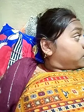 Hot crety online show from November 2025 12:26:01 PM