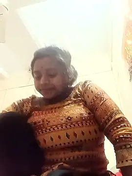 Hot crety online show from January 2026 05:44:01 AM