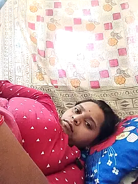 Hot crety online show from July 2026 05:14:01 AM