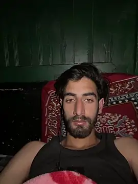 lyath3245 online show from March 2026 07:24:02 PM