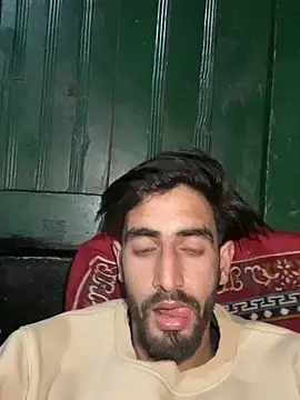 lyath3245 online show from April 2026 03:24:01 PM