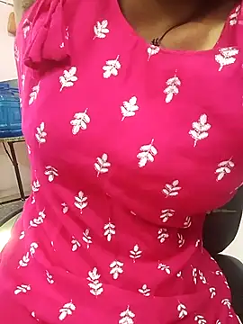 Snapshot of BILLO-RANI67 chatting on September 2025 04:49:02 AM BILLO-RANI67 online show from September 2025 04:49:02 AM