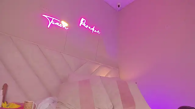 Snapshot of _wendy_x chatting on October 2025 11:39:02 AM wendy x online show from October 2025 11:39:02 AM