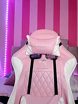 Snapshot of SweetAnya01 chatting on November 2025 04:44:02 AM SweetAnya01 online show from November 2025 04:44:02 AM