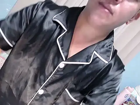 Snapshot of Fuckboii_intown chatting on February 2026 04:05:02 AM Fuckboii intown online show from February 2026 04:05:02 AM