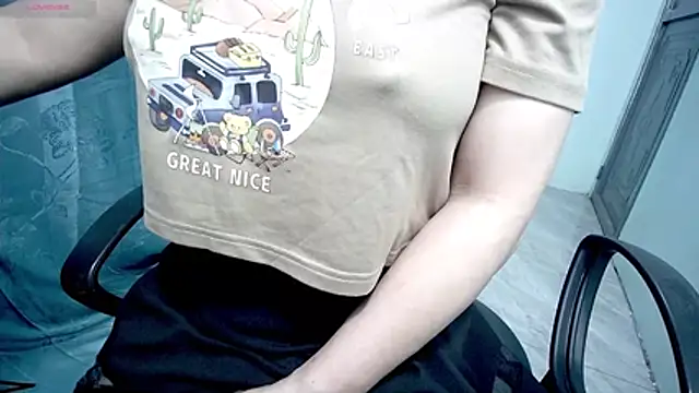 Snapshot of _Sara_768 chatting on November 2025 02:50:02 PM Sara 768 online show from November 2025 02:50:02 PM