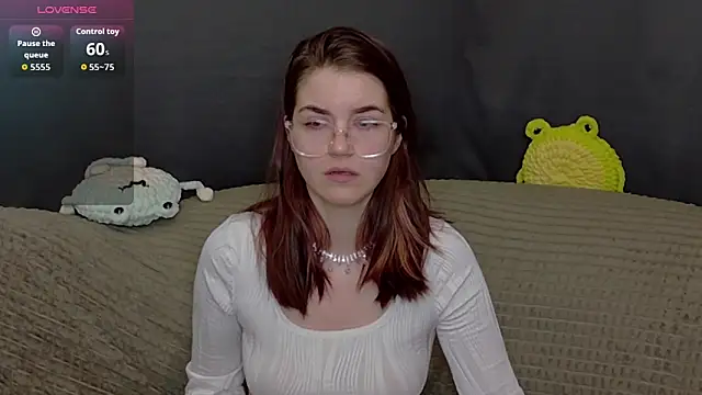 ElzaBlis online show from December 2025 03:06:01 PM