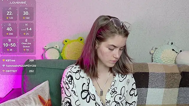 Snapshot of ElzaBlis chatting on April 2026 08:09:02 PM ElzaBlis online show from April 2026 08:09:02 PM