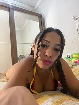 Snapshot of jhennyfer chatting on November 2025 05:07:02 AM jhennyfer online show from November 2025 05:07:02 AM