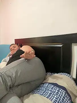 Snapshot of Chimbo-1996 chatting on September 2025 07:30:01 PM Chimbo-1996 online show from September 2025 07:30:01 PM