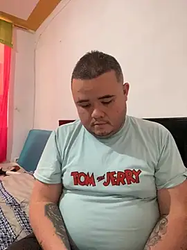 Snapshot of Chimbo-1996 chatting on October 2025 07:23:02 PM Chimbo-1996 online show from October 2025 07:23:02 PM