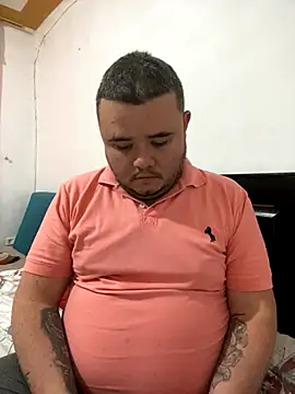 Snapshot of Chimbo-1996 chatting on October 2025 08:07:02 PM Chimbo-1996 online show from October 2025 08:07:02 PM