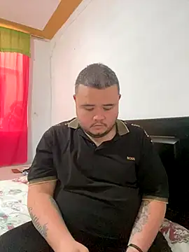 Snapshot of Chimbo-1996 chatting on October 2025 08:09:02 PM Chimbo-1996 online show from October 2025 08:09:02 PM