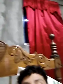 Snapshot of MattBroddy chatting on November 2025 12:32:01 AM MattBroddy online show from November 2025 12:32:01 AM