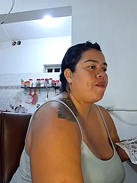 Snapshot of NARNYALABELLA chatting on November 2025 12:23:01 AM NARNYALABELLA online show from November 2025 12:23:01 AM