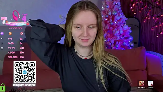 Snapshot of Rina_Panic chatting on January 2026 01:10:02 AM Rina Panic online show from January 2026 01:10:02 AM