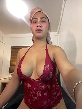 amandaleonn online show from April 2026 05:55:01 AM