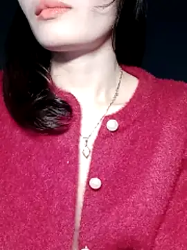 Snapshot of Hinna_x chatting on December 2025 09:10:02 PM Hinna x online show from December 2025 09:10:02 PM