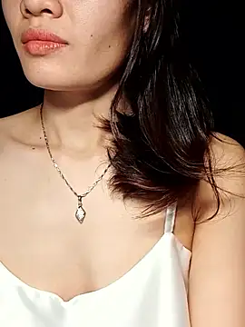 Snapshot of Hinna_x chatting on December 2025 01:29:02 PM Hinna x online show from December 2025 01:29:02 PM